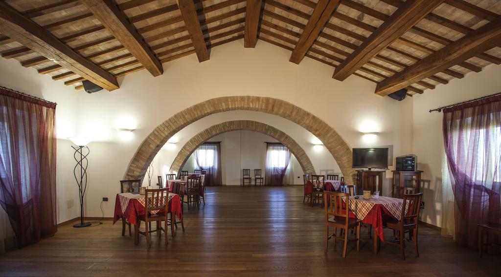 ホテル Il Ristoro Del Viandante Offagna エクステリア 写真