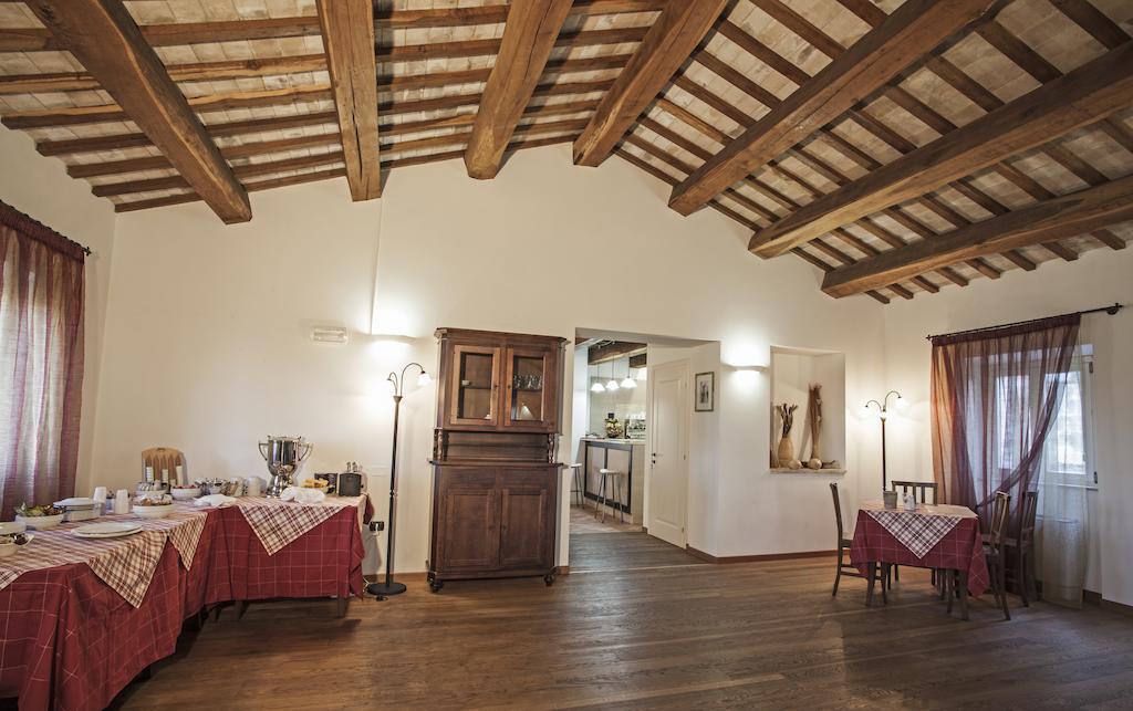 ホテル Il Ristoro Del Viandante Offagna エクステリア 写真