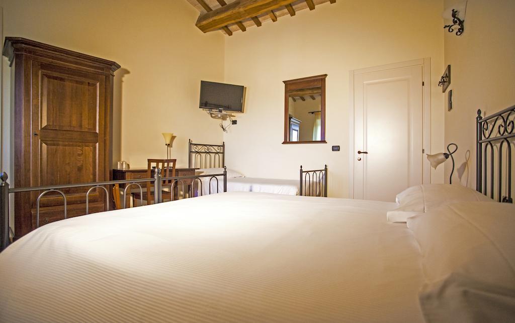 ホテル Il Ristoro Del Viandante Offagna 部屋 写真