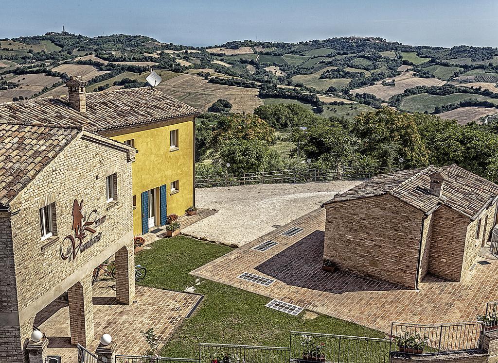 ホテル Il Ristoro Del Viandante Offagna エクステリア 写真