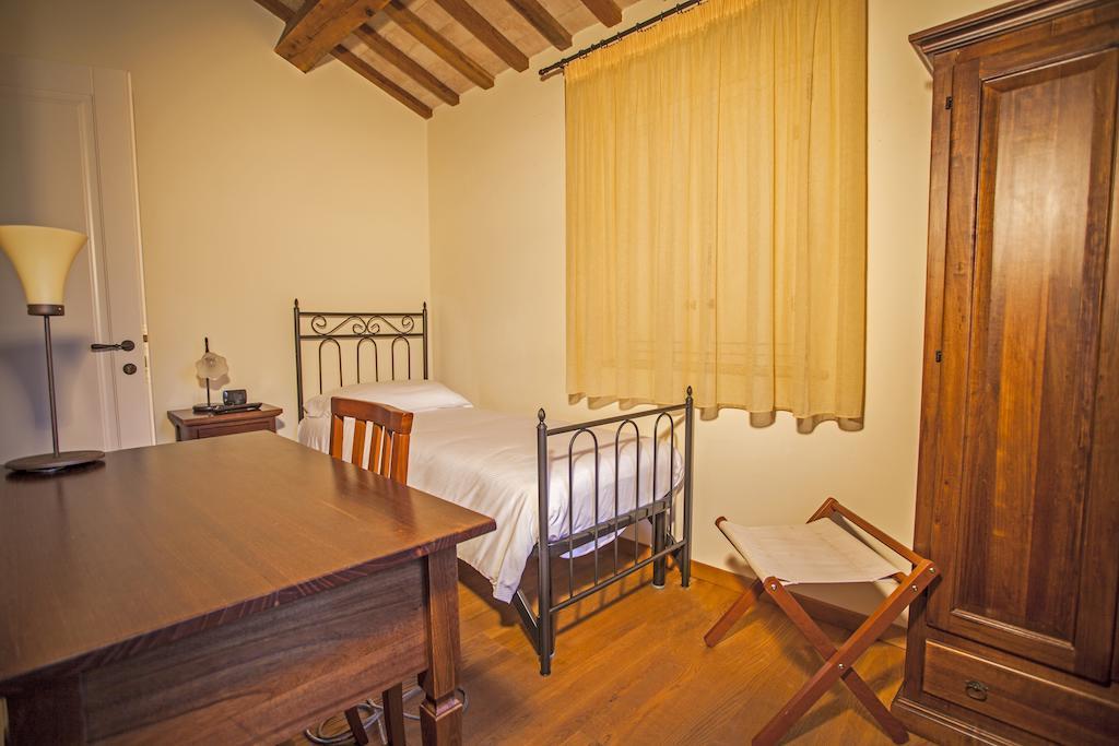 ホテル Il Ristoro Del Viandante Offagna 部屋 写真